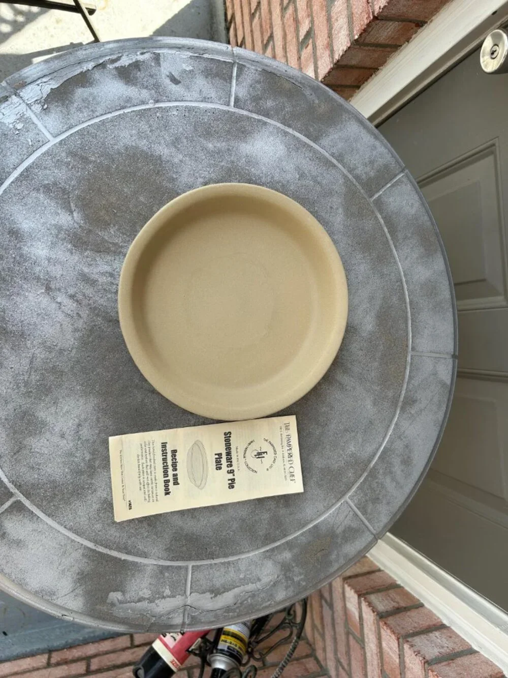 Papered Chef Stoneware 9” Pie Plate w/Recipe and Instruction Book